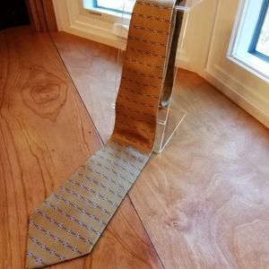 Perry Ellis Traditional Silk Tie